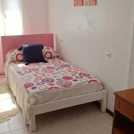 Vakantiehuis Casa Carmelo Casa Amplia Con Jardin